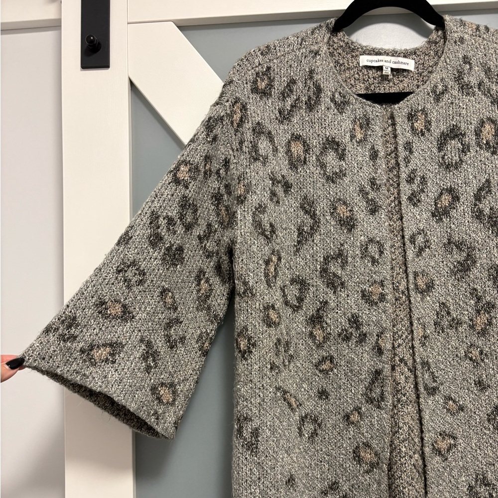Anthropologie- Cupcakes & Cashmere Gray Leopard Knit Sweater - Picture 4 of 8